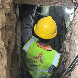 房屋纠偏静压桩